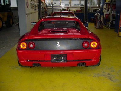 Ferrari 355 mit Challenge Heckblende